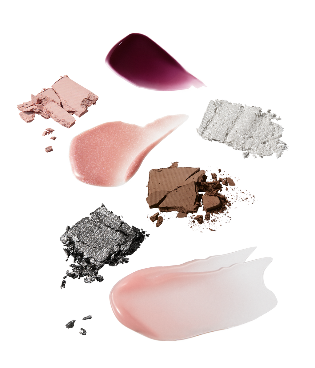 dangerous woman collectors set